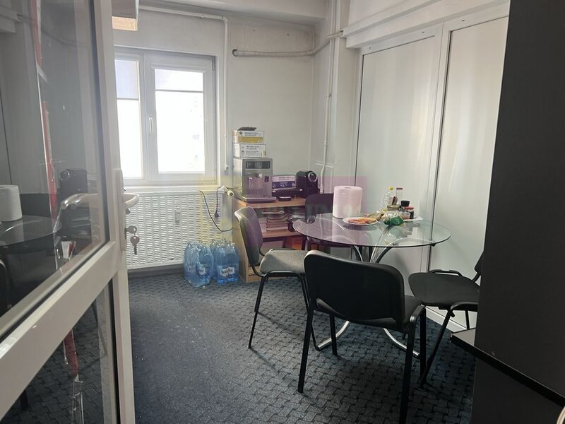 Vanzare apartament 3 camere Casa Poporului-Natiunile Unite